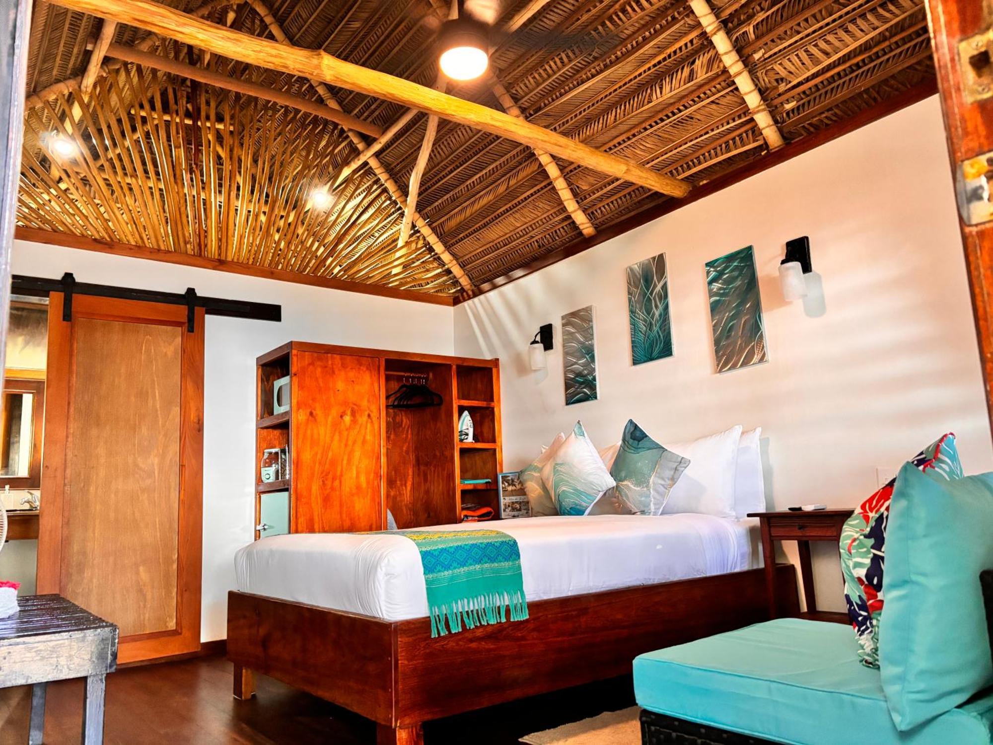 Azure Del Mar 호텔 Maya Beach 외부 사진